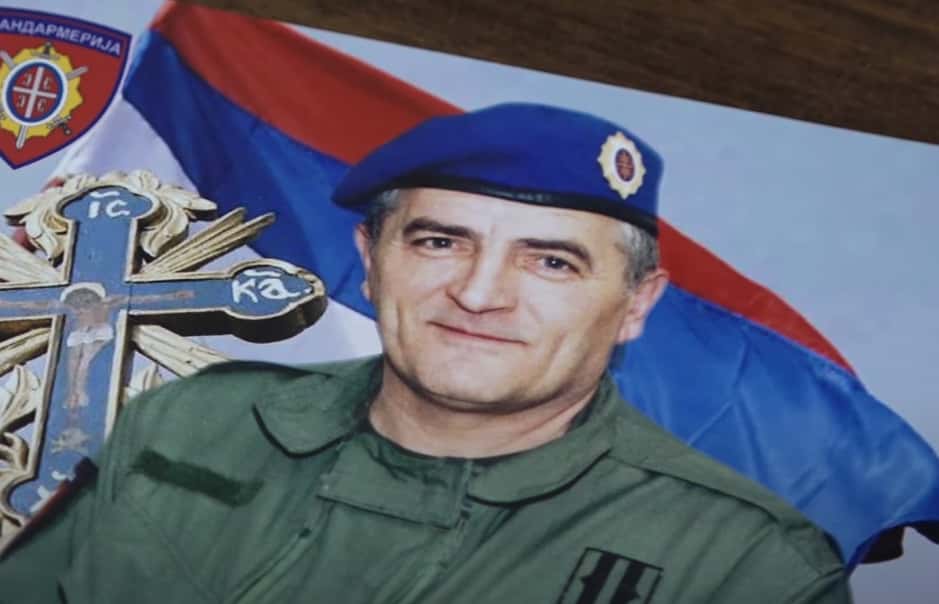 ČLANOVI NJEGOVE JEDINICE KLELI SU SE U NJEGA: Ko je general Radenović koga je predsednik posthumno odlikovao?