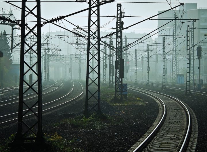 ŠTRAJK ŽELEZNIČARA U VELIKOJ BRITANIJI: Polovina železnice u zemlji zatvoreno, obustava rada ušla u drugi dan