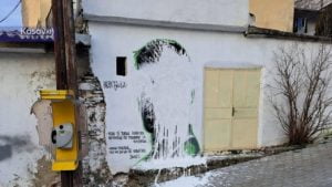 NA METI VANDALA: Uništen mural sa likom Novaka Đokovića na Kosovu i Metohiji